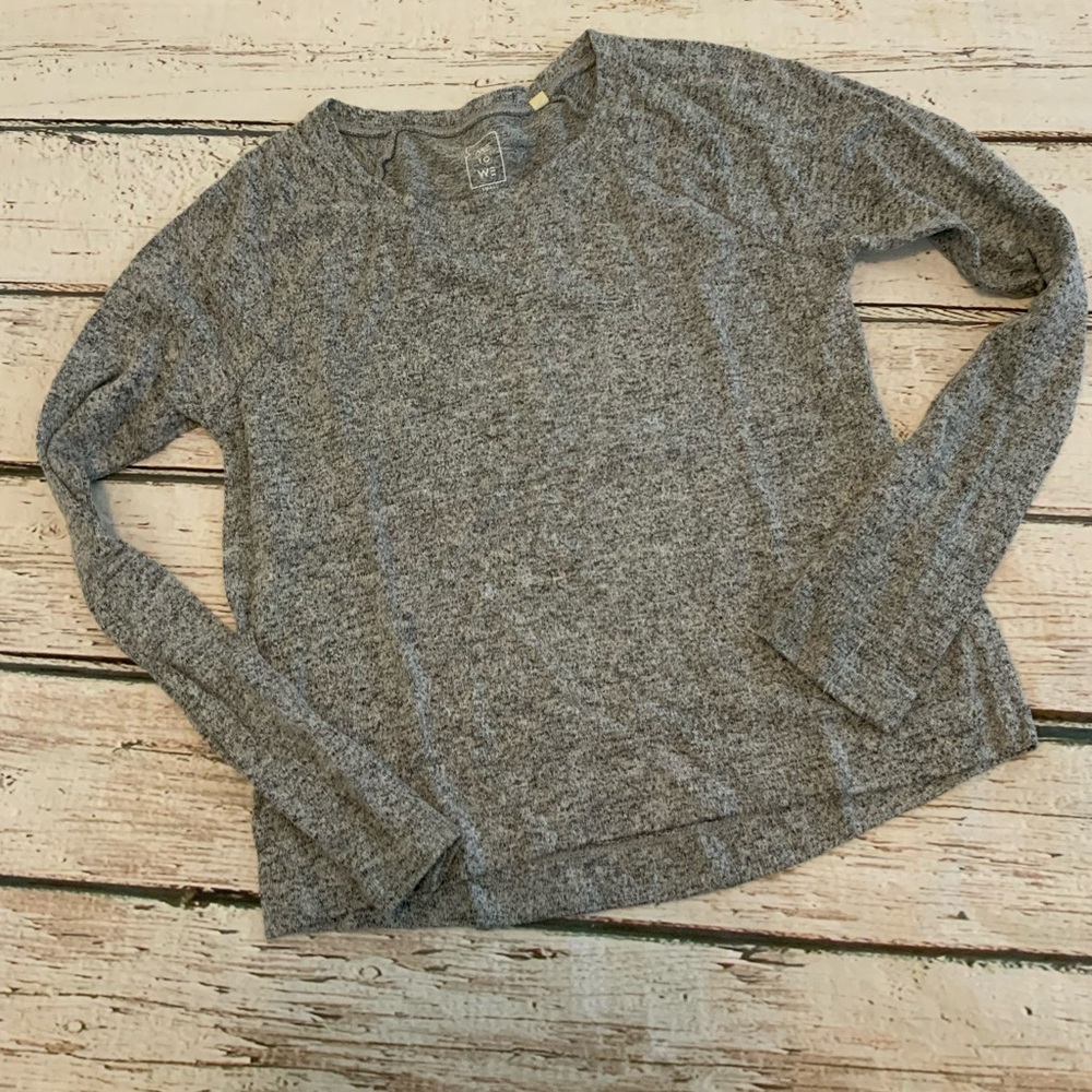 Me To We PacSun Heather Grey Hi Low Long Sleeve Raglan Top Shirt Boho Small